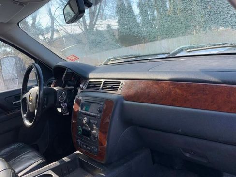 Used 2011 Chevrolet Silverado 2500 LTZ w/ LTZ Plus Package image 14