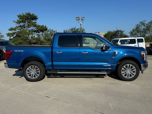 Used 2025 Ford F150 Lariat w/ Equipment Group 501A Mid AWD/4WD image 2