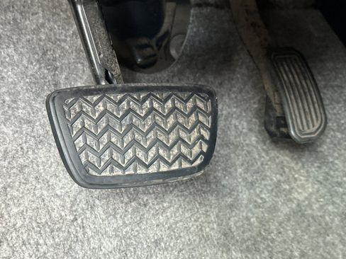 Used 2013 Toyota Prius Two image 42