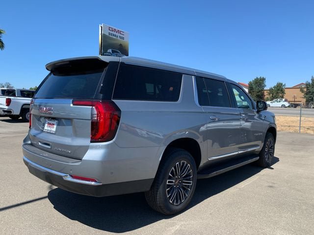 New 2026 GMC Yukon XL Elevation w/ Elevation Premium Package AWD/4WD image 7