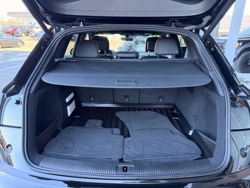 Used 2020 Audi Q5 2.0T Titanium Premium Plus w/ Premium Plus Package image 42