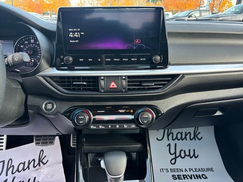 Certified 2024 Kia Forte GT-Line image 16