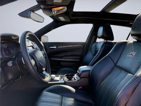 Used 2023 Chrysler 300 S RWD image 14