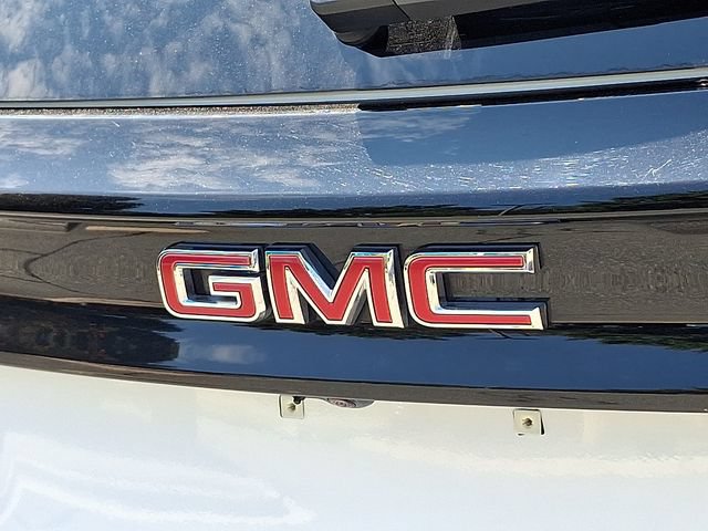 Used 2026 GMC Acadia Elevation w/ Elevation Premium Package FWD image 30