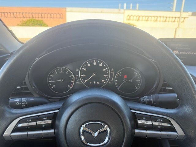 Used 2021 MAZDA MAZDA3 s FWD image 16