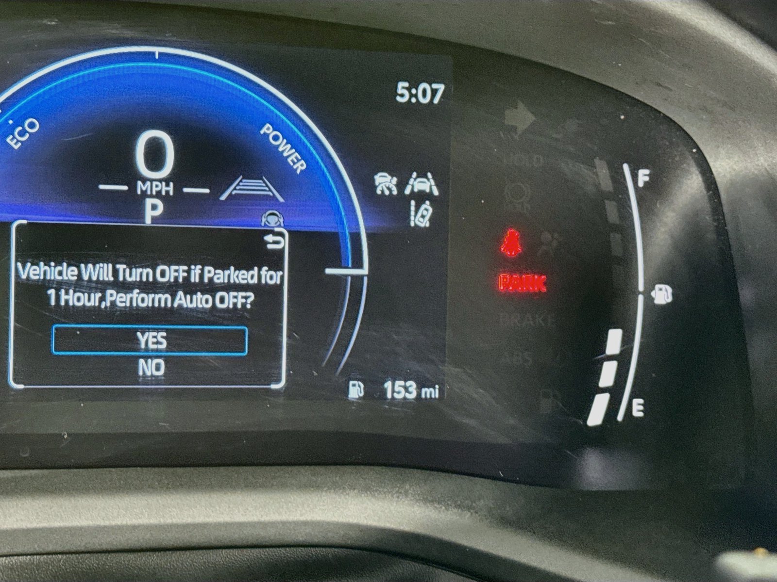Used 2025 Toyota Camry SE FWD image 9