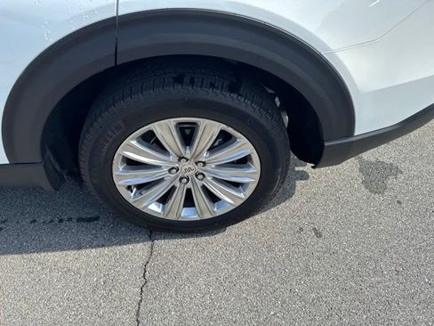 Used 2023 Ford Explorer King Ranch w/ Technology Package AWD/4WD image 12