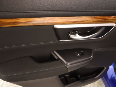 Used 2021 Honda CR-V EX image 17