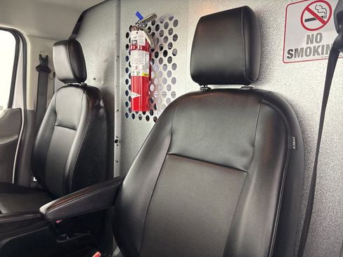 Used 2020 Ford Transit 250 Low Roof image 8