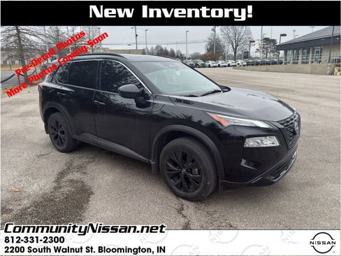 Used 2023 Nissan Rogue SV w/ SV Premium B Package image 1