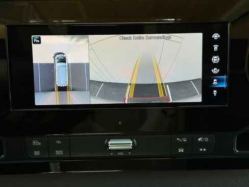 Used 2023 Mercedes-Benz Sprinter 2500 image 28