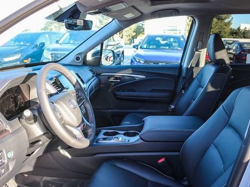 New 2025 Honda Ridgeline RTL image 26