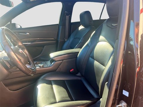 Used 2020 Cadillac XT4 Sport w/ Driver Awareness Package image 21