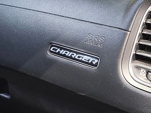 Used 2019 Dodge Charger Scat Pack w/ Dynamics Package image 33