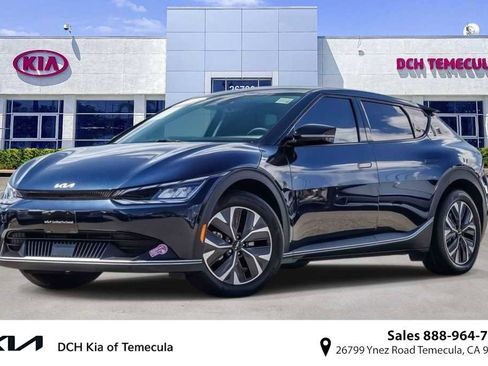 Certified 2024 Kia EV6 Light AWD/4WD image 1
