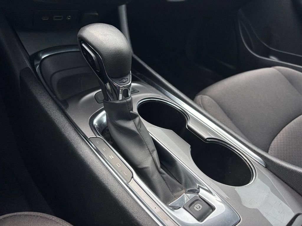 Used 2024 Chevrolet Malibu LT FWD image 26