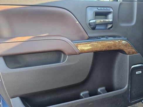 Used 2015 Chevrolet Silverado 3500 High Country w/ Duramax Plus Package image 17