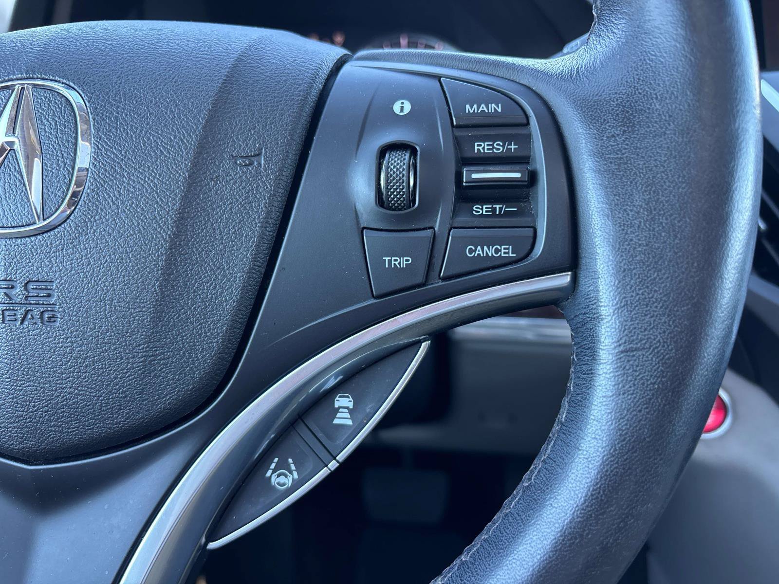Used 2018 Acura MDX SH-AWD image 27