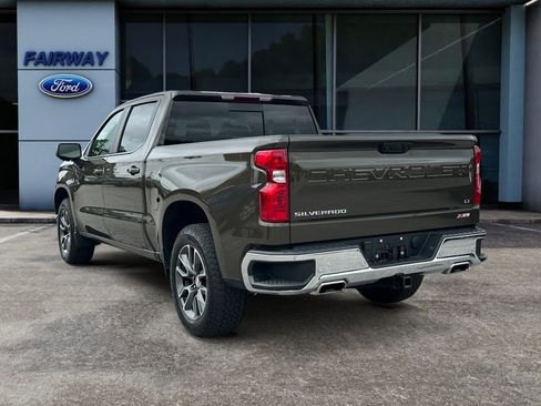 Used 2024 Chevrolet Silverado 1500 LT AWD/4WD image 4