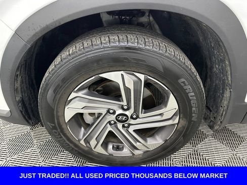 Used 2023 Hyundai Santa Fe SEL FWD image 12