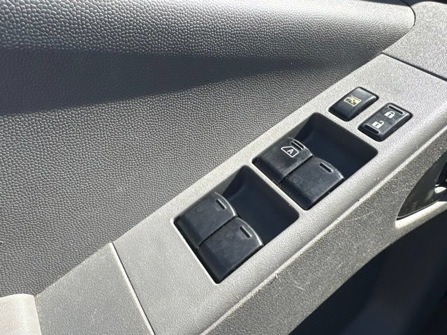 Used 2020 Nissan Frontier SV w/ SV Utility Package RWD image 11