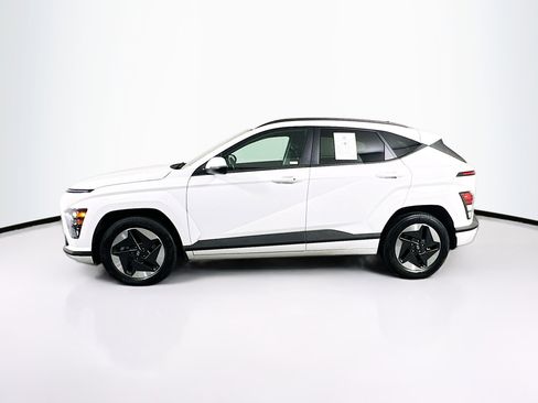 Used 2024 Hyundai Kona SEL FWD image 4