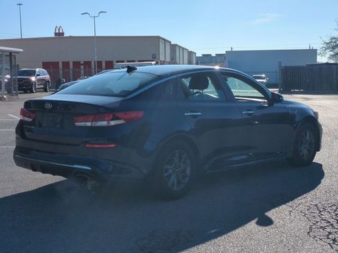 Used 2019 Kia Optima LX image 5