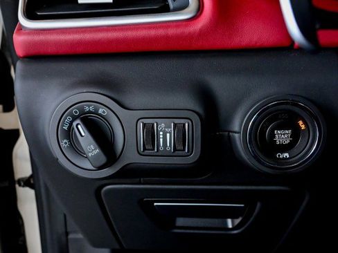 Used 2022 Maserati Ghibli Modena Q4 image 41