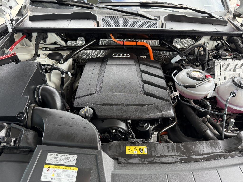 Used 2024 Audi Q5 e Prestige w/ Prestige Package AWD/4WD image 51
