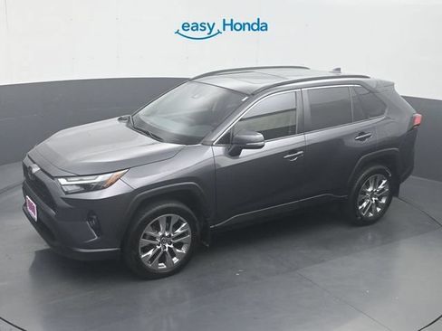 Used 2022 Toyota RAV4 XLE Premium FWD image 22