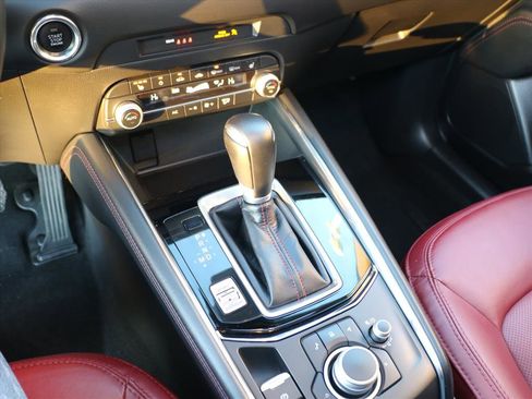 Certified 2022 MAZDA CX-5 Carbon Edition image 14