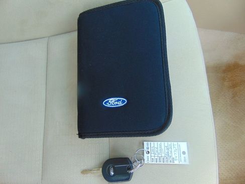Used 2009 Ford Fusion SE image 10