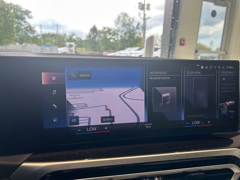 Used 2023 BMW 330e xDrive w/ M Sport Package image 9