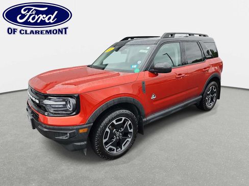 Used 2022 Ford Bronco Sport Outer Banks w/ Tech Package AWD/4WD image 1