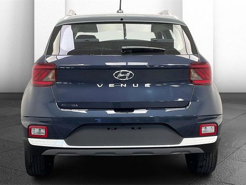 New 2026 Hyundai Venue SEL image 4