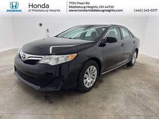 Used 2013 Toyota Camry LE image 1