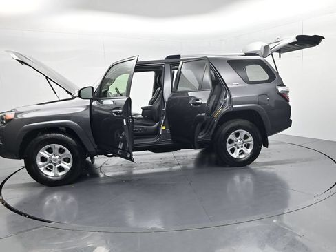 Used 2019 Toyota 4Runner SR5 Premium AWD/4WD image 61