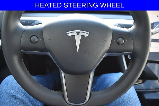 Used 2020 Tesla Model 3 Standard Range Plus RWD image 5