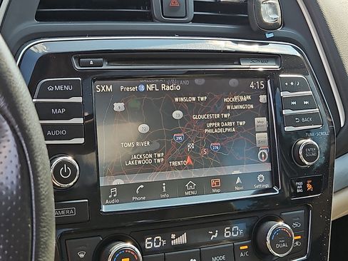 Used 2018 Nissan Maxima 3.5 SL FWD image 17