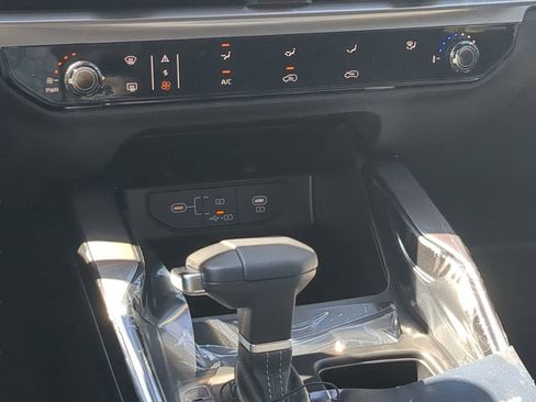 New 2026 Kia Sorento LX image 18