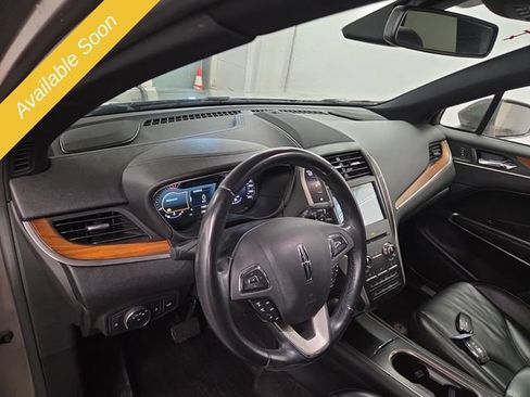 Used 2017 Lincoln MKC Select w/ Select Plus Package AWD/4WD image 14