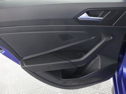 Used 2024 Volkswagen Jetta GLI 40th Anniversary Edition image 27