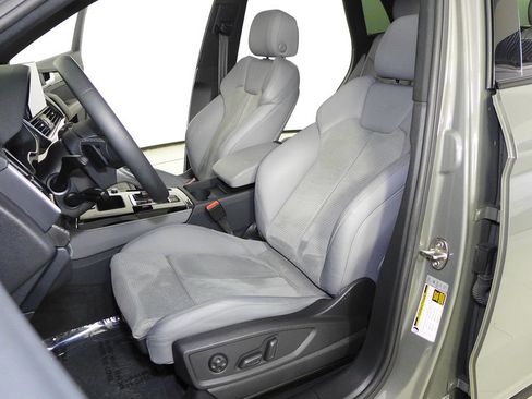 Used 2023 Audi SQ5 Premium Plus w/ Premium Plus Package AWD/4WD image 22