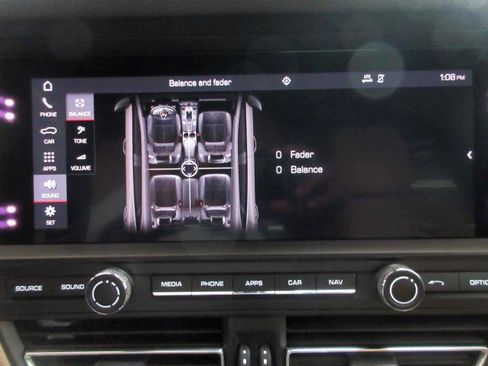 Used 2019 Porsche Macan AWD/4WD image 33