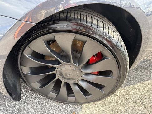 Used 2023 Tesla Model 3 Performance image 10