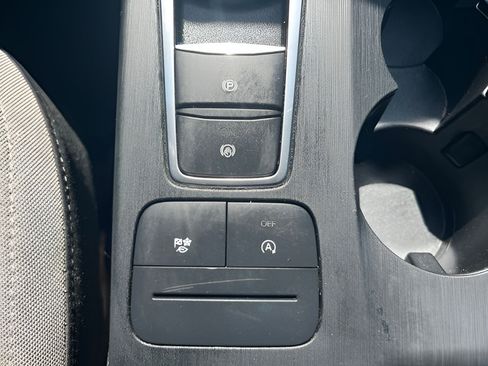 Used 2022 Ford Escape S FWD image 28