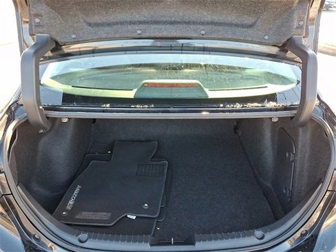 Used 2017 MAZDA MAZDA3 Sport image 29