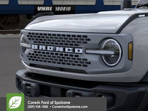 New 2026 Ford Bronco Badlands AWD/4WD image 19