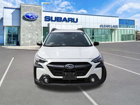 Used 2025 Subaru Outback Premium w/ Popular Package #1A AWD/4WD image 2