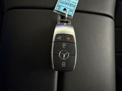 Certified 2026 Mercedes-Benz GLE 350 4MATIC image 33